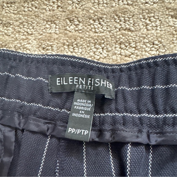 Eileen Fisher Pants Women’s  Navy & White Pinstripe Pull On Wide Leg Crop - Picture 5 of 9